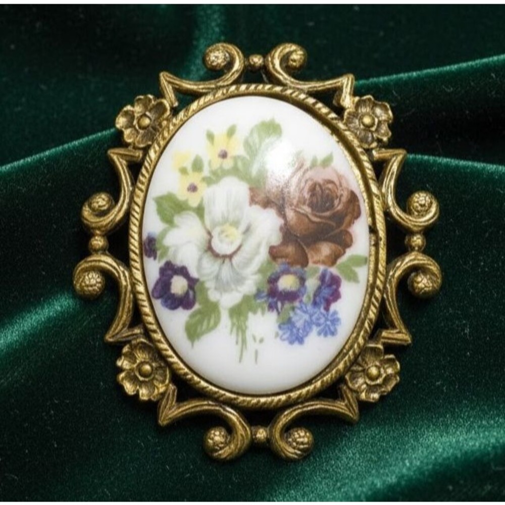 Vintage Victorian Revival Ornate Brooch Painted Porcelain Golden Tone